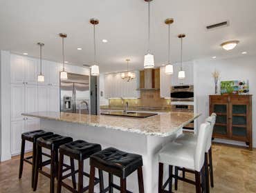 BRADENTON RIVER PROJECT A design-build project for a complete Kitchen and bedrooms and bathrooms as well as family room remodeling.