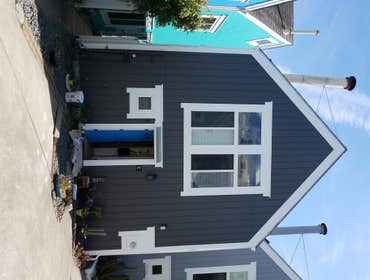 Photos by Pandora LLC #1