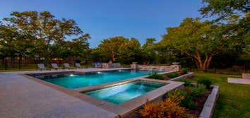 Geometric 1 Geometric Pool with Color LED bulbs and Aqua Blue Pebble