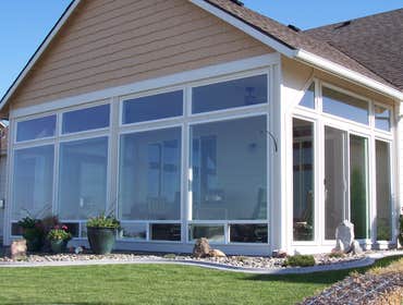 Projects Glass Nook is the Tri-Cities (Richland, Kennewick & Pasco) oldest windows, doors, auto glass and more store, and are proud to offer:
Resident