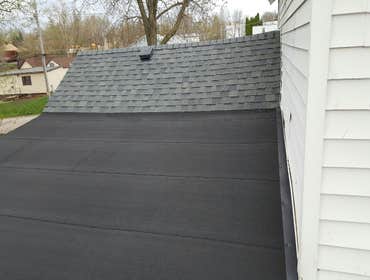 Photo(s) from Advanced Roofing And Exteriors, Llc