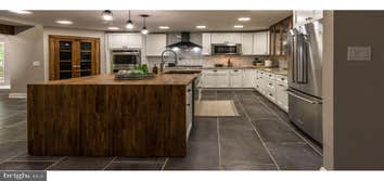 Photos by Calderbank's LLC. Glenn Calderbank 856.628.0428 #2