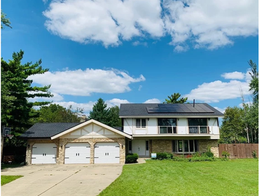 Photos by Tron Solar We pride ourselves in providing you with the smoothest solar experience in Illinois! ☀️♻️
https://www.tron.solar/tron-installs-pro