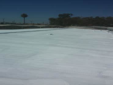 Elastomeric white roof coating