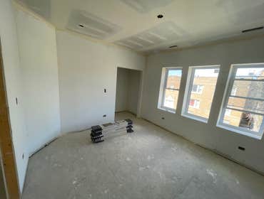 Photos by 4706 N Malden LLC #1