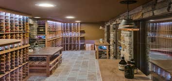 Photo(s) from Vingrotto Cellars