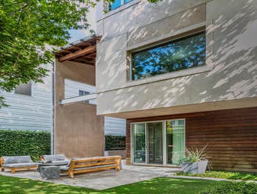 Photos by Masa Studio, Architects