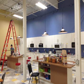 Commercial break room/kitchen