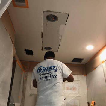 Gomez Painting