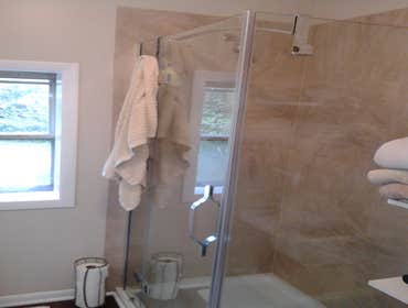 Bathroom 2.3