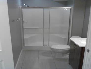 full bathroom