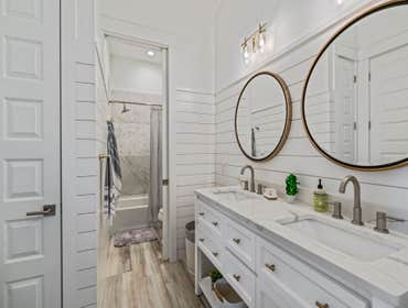 1972 Old Blue Mountain rd.