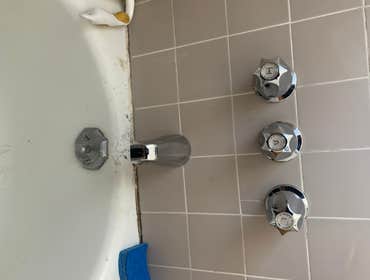 Shower diverter, stems and handles replaced- Camarillo
