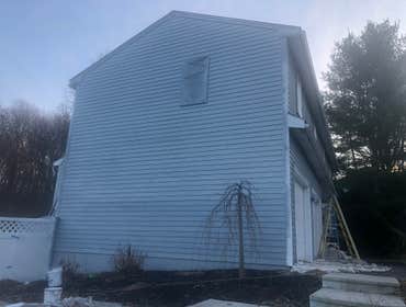 Photos by Orlando's Painting & Services, Inc #1 We shave the house. old paint will be removed -
1 craping,
2, power washing;
3 ; replace all rotten 