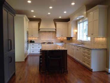 Kitchen Remodels by Orbe Construction Below are kitchens remodeling ideas that Orbe Construction had delivered.