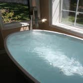 Free standing tub