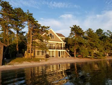 Big Sandy Pond Residence