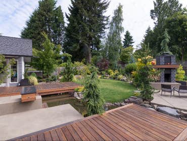 Modern Wood Deck Building Design