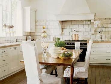 Custom Hood & tile pattern
