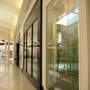 Victoria's Secret Installation of Glass Storefront