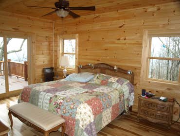 Photos from Vineyard Creek Lodge & Cabins, LLC