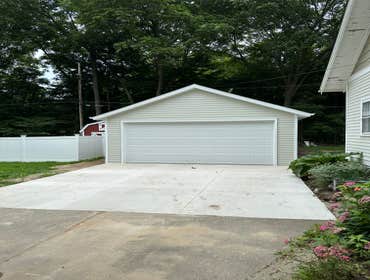 Photos by Chapton Construction & Renovation LLC #1 20x30x9 Garage