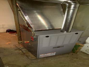 FURNACE CHANGE OUT W/FLUE REPLACEMENT & DUCTWORK EXTENSION FURNACE CHANGE OUT W/FLUE REPLACEMENT & DUCTWORK EXTENSION