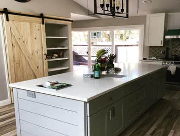 Transitional Kitchen