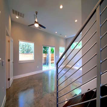 6913 Providence Ave. Unit B