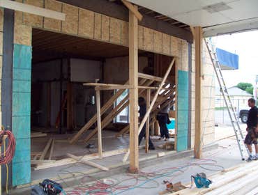 Convient Store Reconstruction