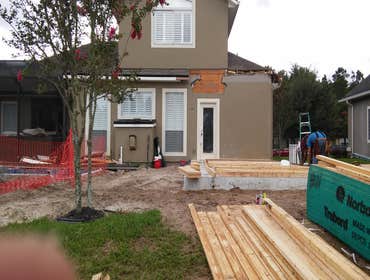 LynnLee Construction Group Custom Homes, Additions, Historical Renovations, Remodeling, Trade Professionals
Major Home Re-model (detached garage,