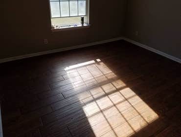 Porcelain tile floor