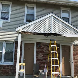 Photos by Kevin Morris #3 Entry portico rot repair. Then made maintenance free with all azek trim.