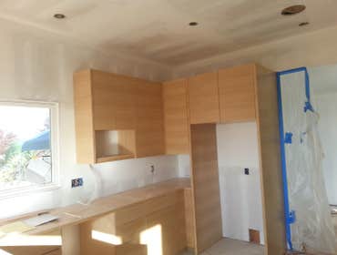 Rift sawn oak kitchen