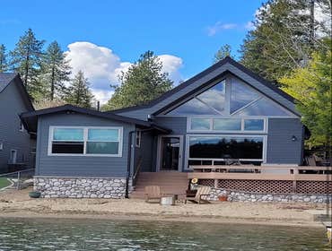 Exterior After - Diamond Lake, WA