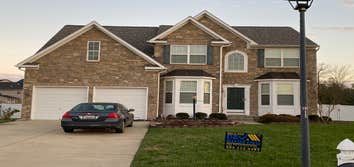 D&V Roofing LLC