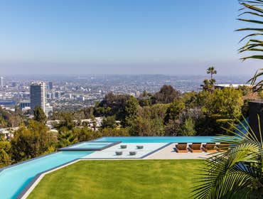 Photos by El Mo United Builders Inc. Beverly Hills