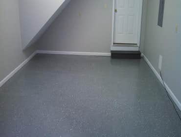 Garage floor, paint & sparkles