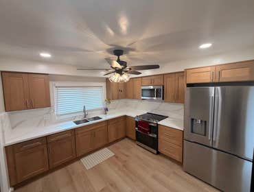Kitchen was upgraded with natural wood cabinetry Fresh kitchen remodel with a warm, modern finish ✨
This kitchen was upgraded with natural wood cabine