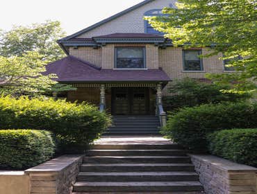 N Greenview Ave Home