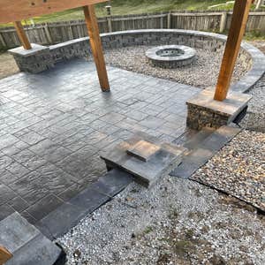 B&P Services LLC