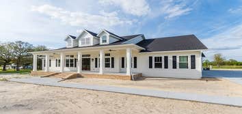 Amira Custom Homes