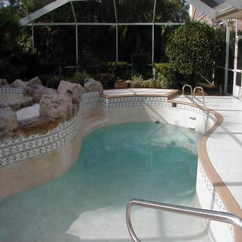 Kris Svelling Custom Pools Inc. Kris Svelling Custom Pools Inc. has been providing work related to Swimming Pool, Hot Tub & Sauna Contractors for many 