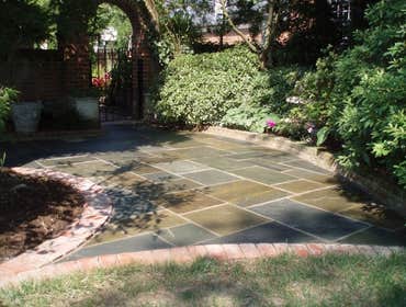 Custom Landscape Services Gallery At Custom Landscape Services we are Changing the Face of the Earth one Landscape at a Time!
We are proud of the wor