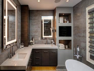 Modern Master Bathroom