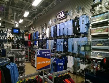 Lids Locker Room