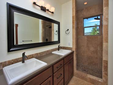 Master Bath - Sandpoint, Idaho