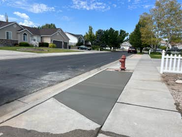 Photos by Carlos's Cement Company LLC #3 Homeowner satisfied
Sidewalk strip
Finished in 2 days.