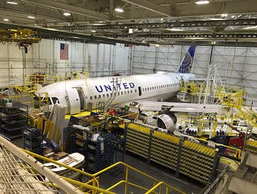 Photos by Valverde Company #9 UNITED AIRLINES