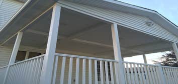 Deck with roof - after